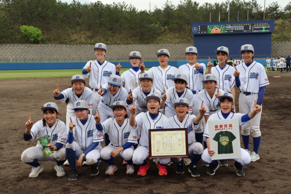 【2024年3月】DESCENTEプレゼンツ沖縄県軟式野球男女交流大会　優勝！！
